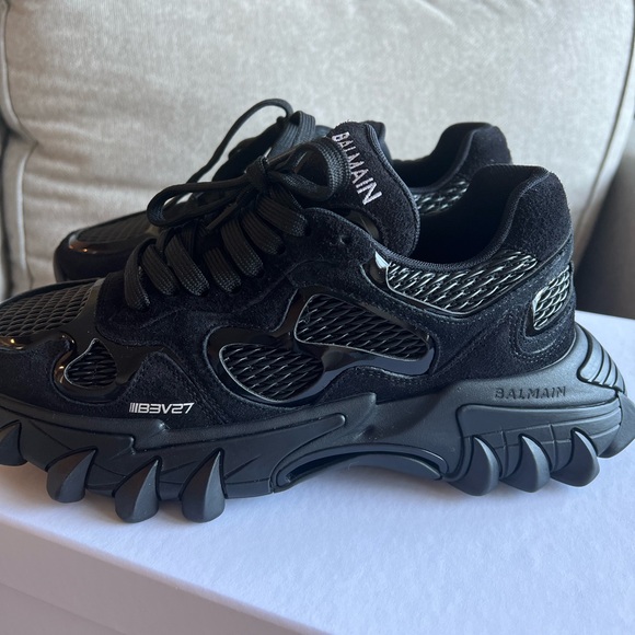 Balmain B-East Sneakers - Picture 3 of 8